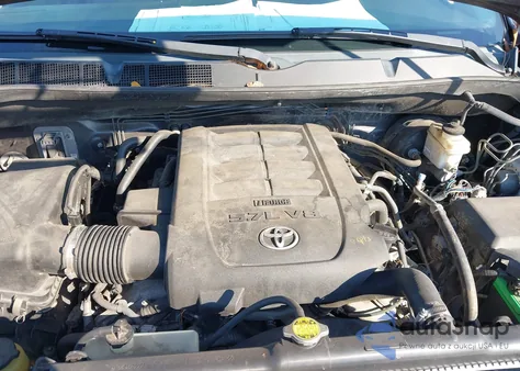 2011 Toyota Tundra Grade 5.7L V8 z USA, uszkodzony, nr VIN 5TFUW5F16BX187882